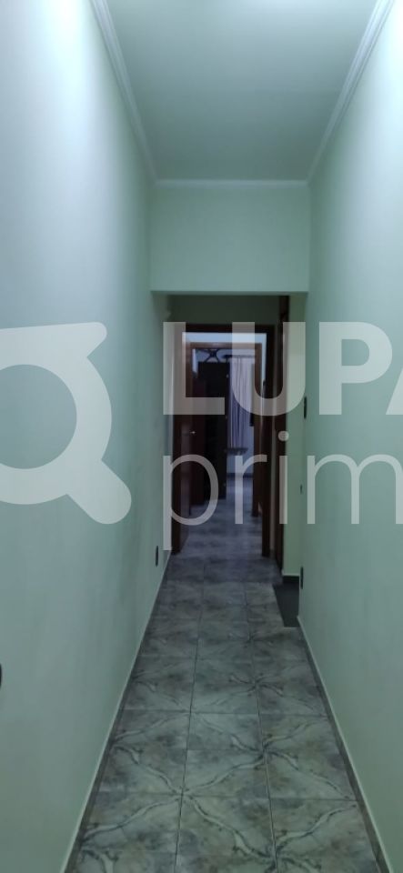 sobrado-venda-sao-paulo-vila-pedra-branca-3dormitorios-3suites-2vagas-200m2-LS28212