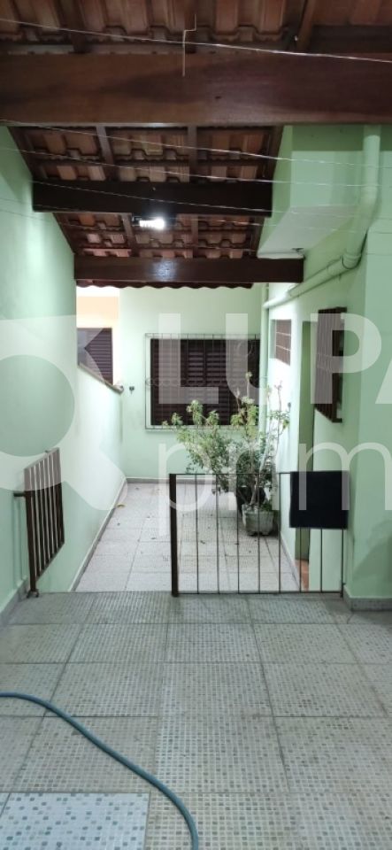 sobrado-venda-sao-paulo-vila-pedra-branca-3dormitorios-3suites-2vagas-200m2-LS28212