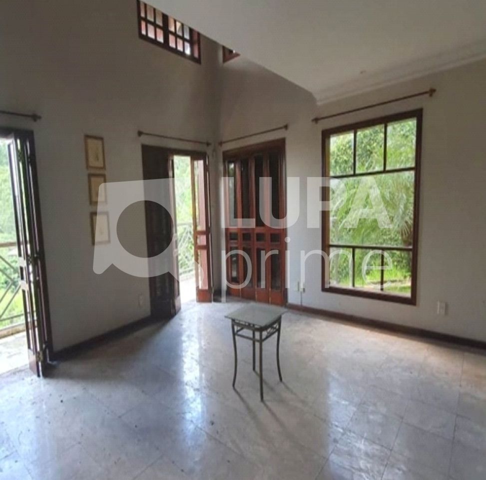 casa-assobradada-venda-sao-paulo-tremembe-5dormitorios-3suites-6vagas-750m2-LS28325