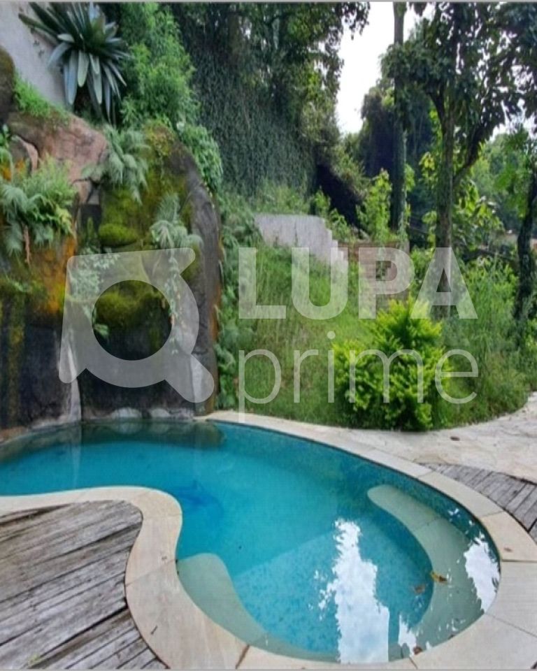 casa-assobradada-venda-sao-paulo-tremembe-5dormitorios-3suites-6vagas-750m2-LS28325