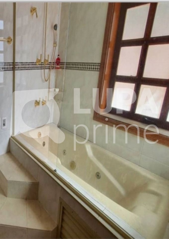 casa-assobradada-venda-sao-paulo-tremembe-5dormitorios-3suites-6vagas-750m2-LS28325