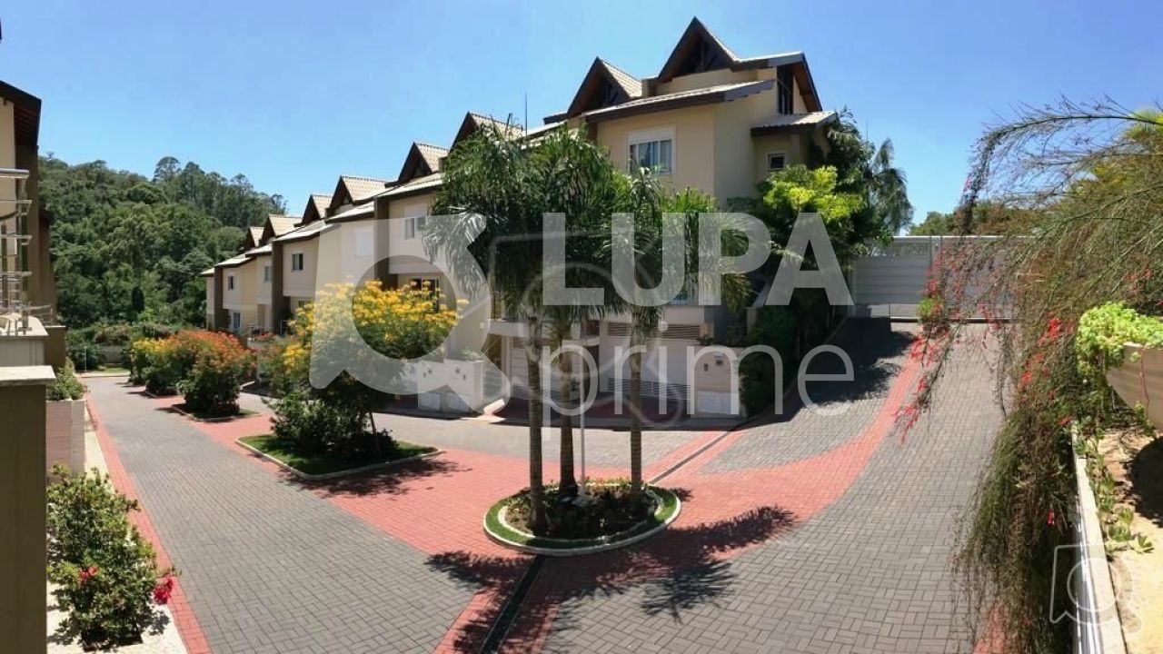 casa-assobradada-venda-sao-paulo-tremembe-4dormitorios-2suites-4vagas-280m2-LS28419