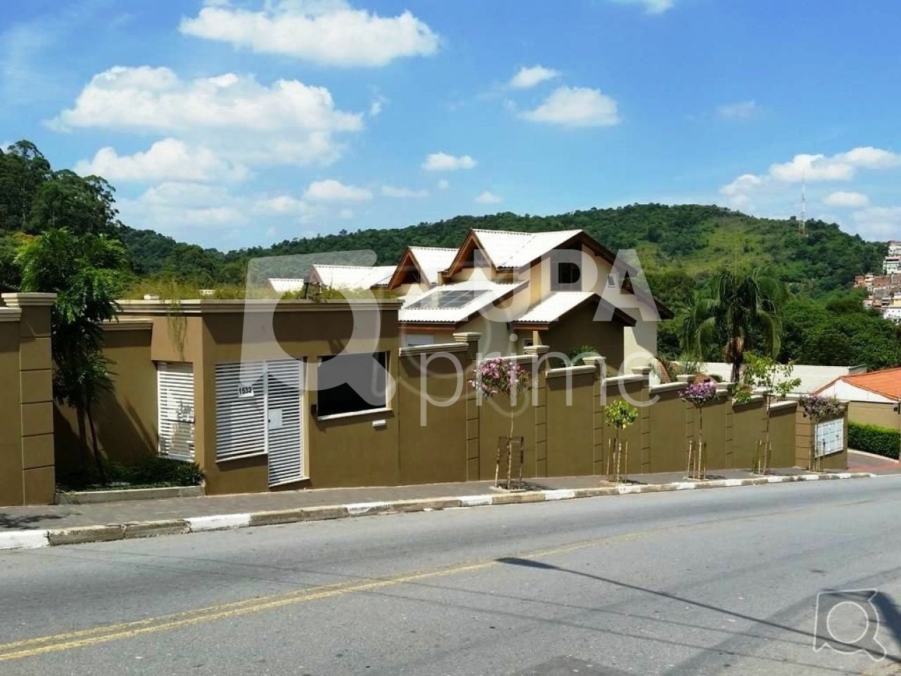 casa-assobradada-venda-sao-paulo-tremembe-4dormitorios-2suites-4vagas-280m2-LS28419