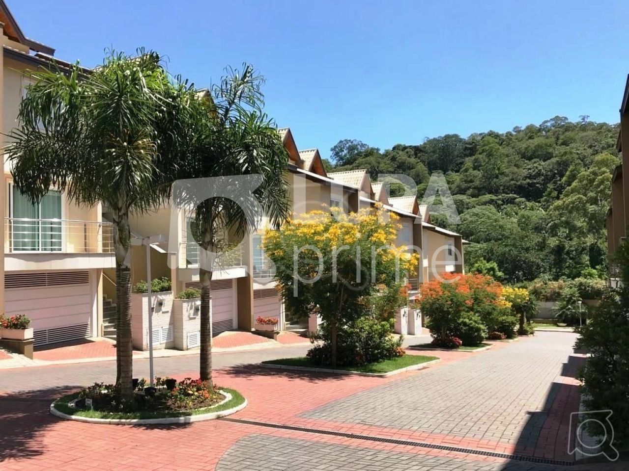 casa-assobradada-venda-sao-paulo-tremembe-4dormitorios-2suites-4vagas-280m2-LS28419