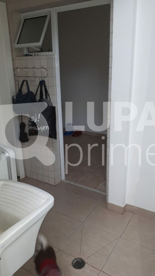 sobrado-venda-sao-paulo-tremembe-4dormitorios-2suites-3vagas-300m2-LS28535