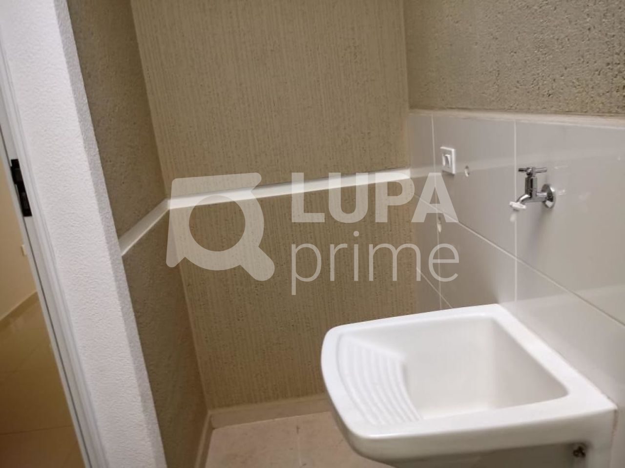 sobrado-venda-sao-paulo-vila-nivi-2dormitorios-1vaga-55m2-LS28692