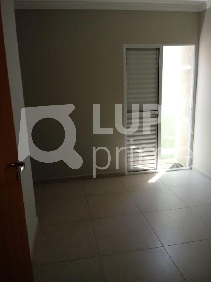 sobrado-venda-sao-paulo-vila-nivi-2dormitorios-1vaga-55m2-LS28692