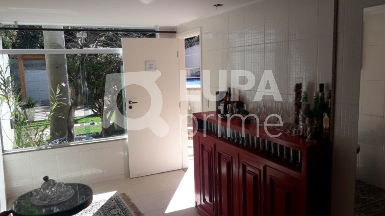 sobrado-venda-sao-paulo-barro-branco-3dormitorios-3suites-6vagas-361m2-LS28758