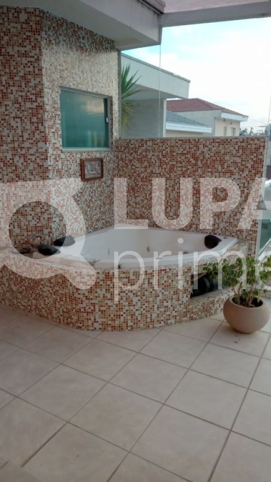 sobrado-venda-sao-paulo-vila-nova-carolina-3dormitorios-1suite-4vagas-126m2-LS28799