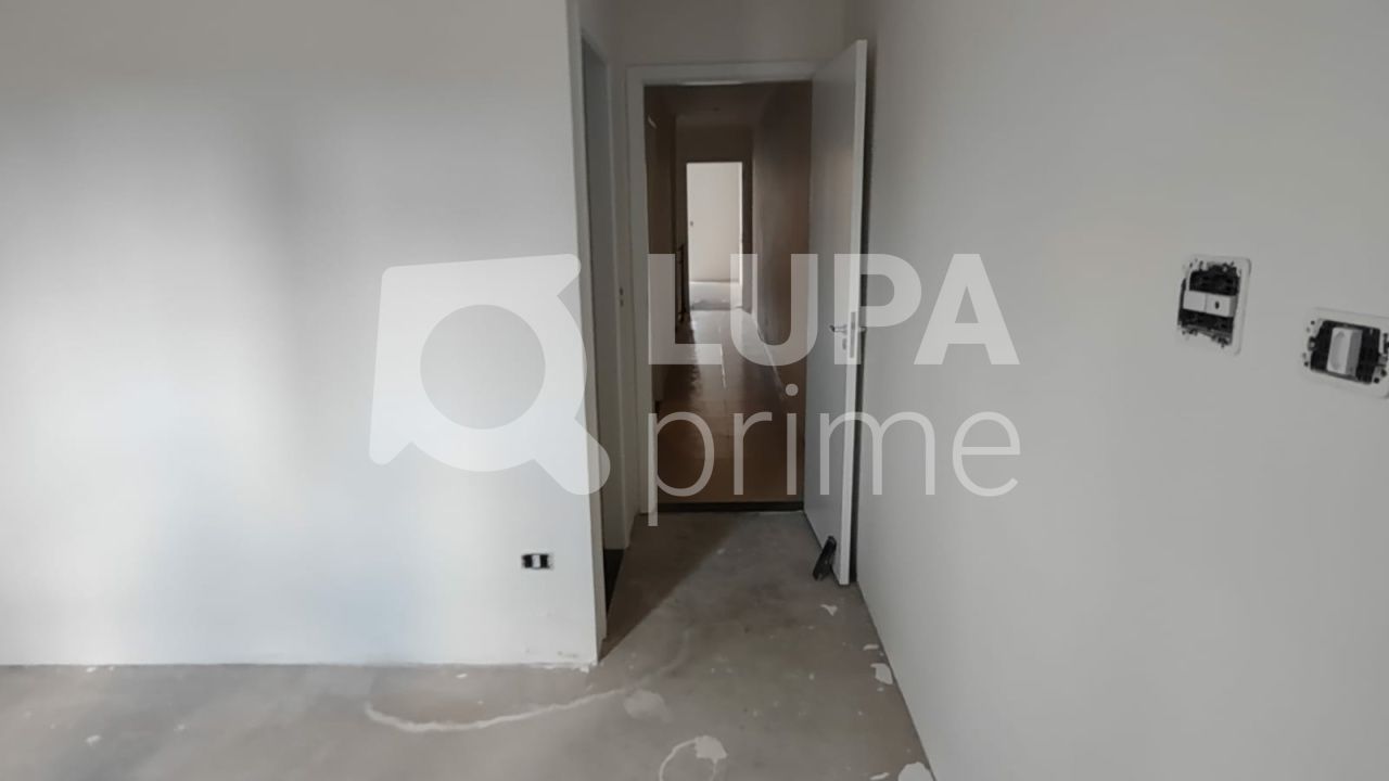 sobrado-venda-sao-paulo-vila-gustavo-3dormitorios-3suites-3vagas-200m2-LS28800