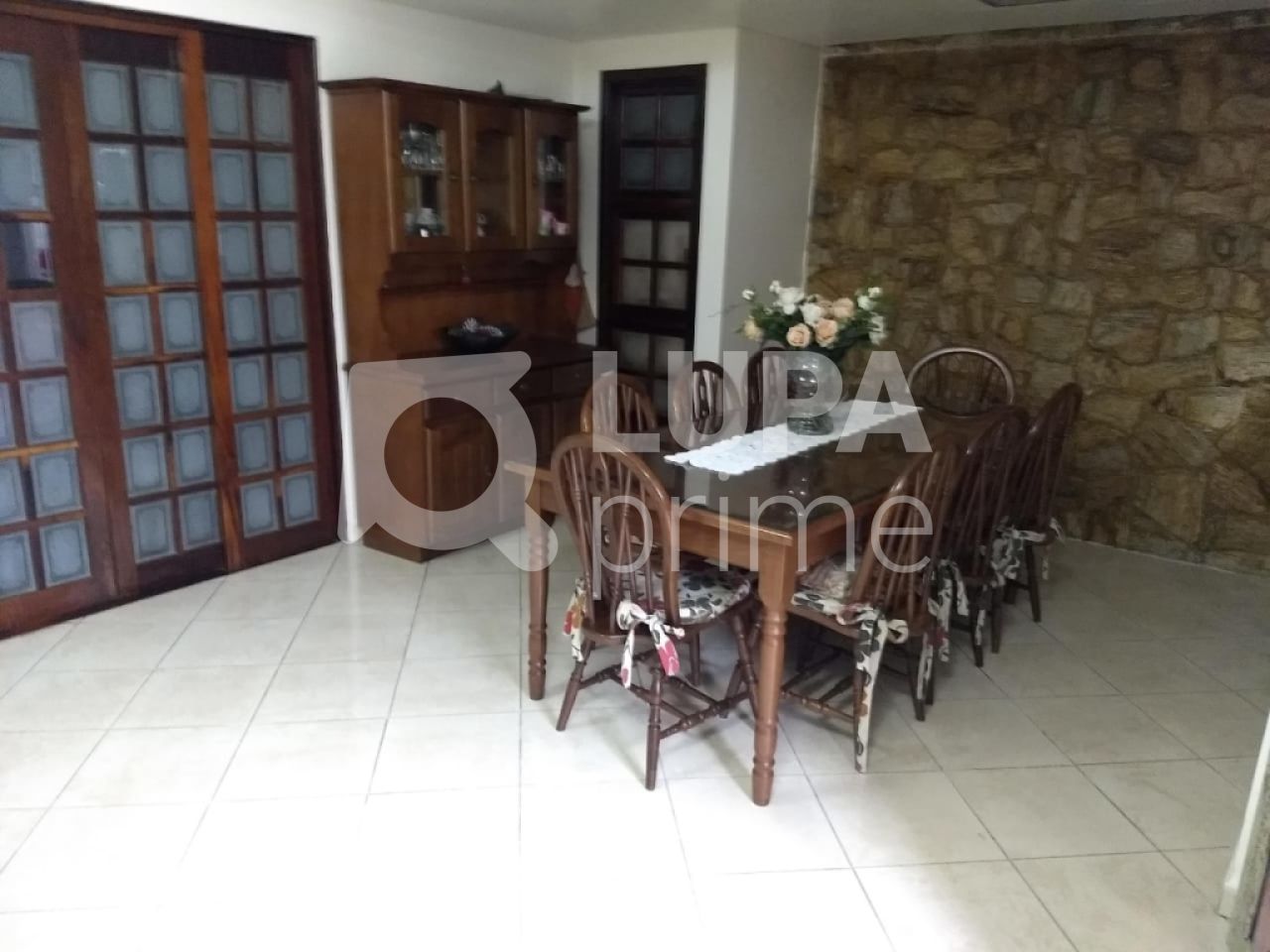 sobrado-venda-sao-paulo-agua-fria-3dormitorios-1suite-2vagas-250m2-LS28875