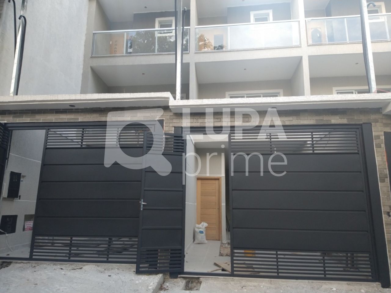 sobrado-venda-sao-paulo-jardim-sao-paulo-3dormitorios-3suites-3vagas-220m2-LS28882