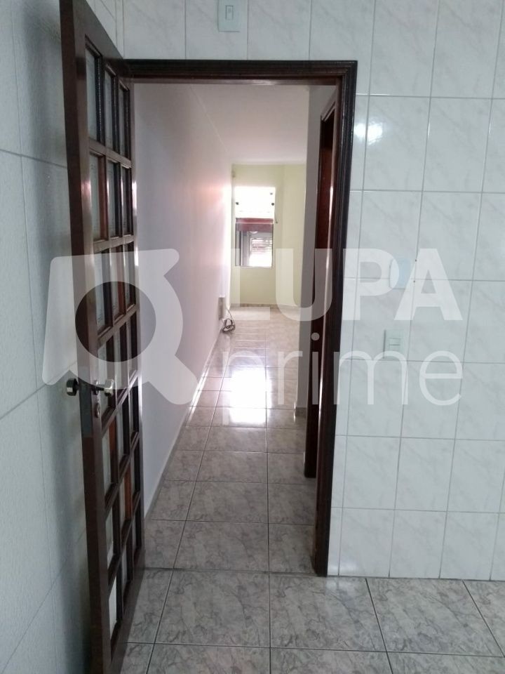 sobrado-venda-guarulhos-vila-maranduba-3dormitorios-3suites-2vagas-150m2-LS29080