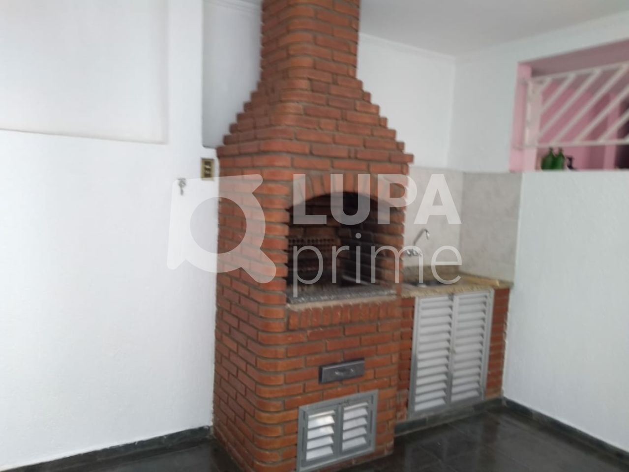 sobrado-venda-guarulhos-vila-maranduba-3dormitorios-3suites-2vagas-150m2-LS29080