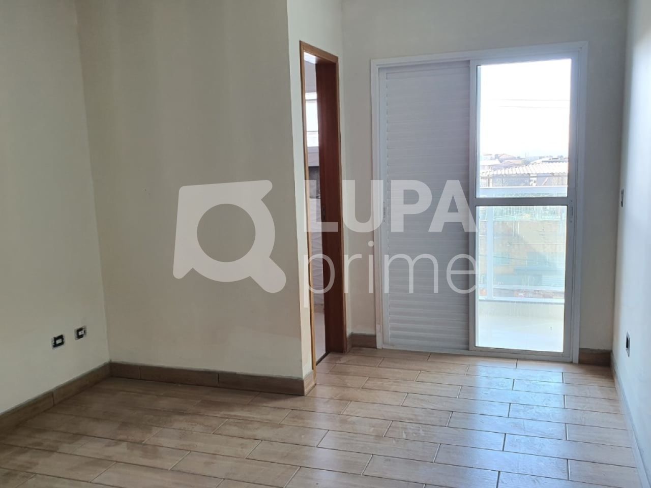 sobrado-venda-sao-paulo-vila-constanca-3dormitorios-3suites-3vagas-140m2-LS29219