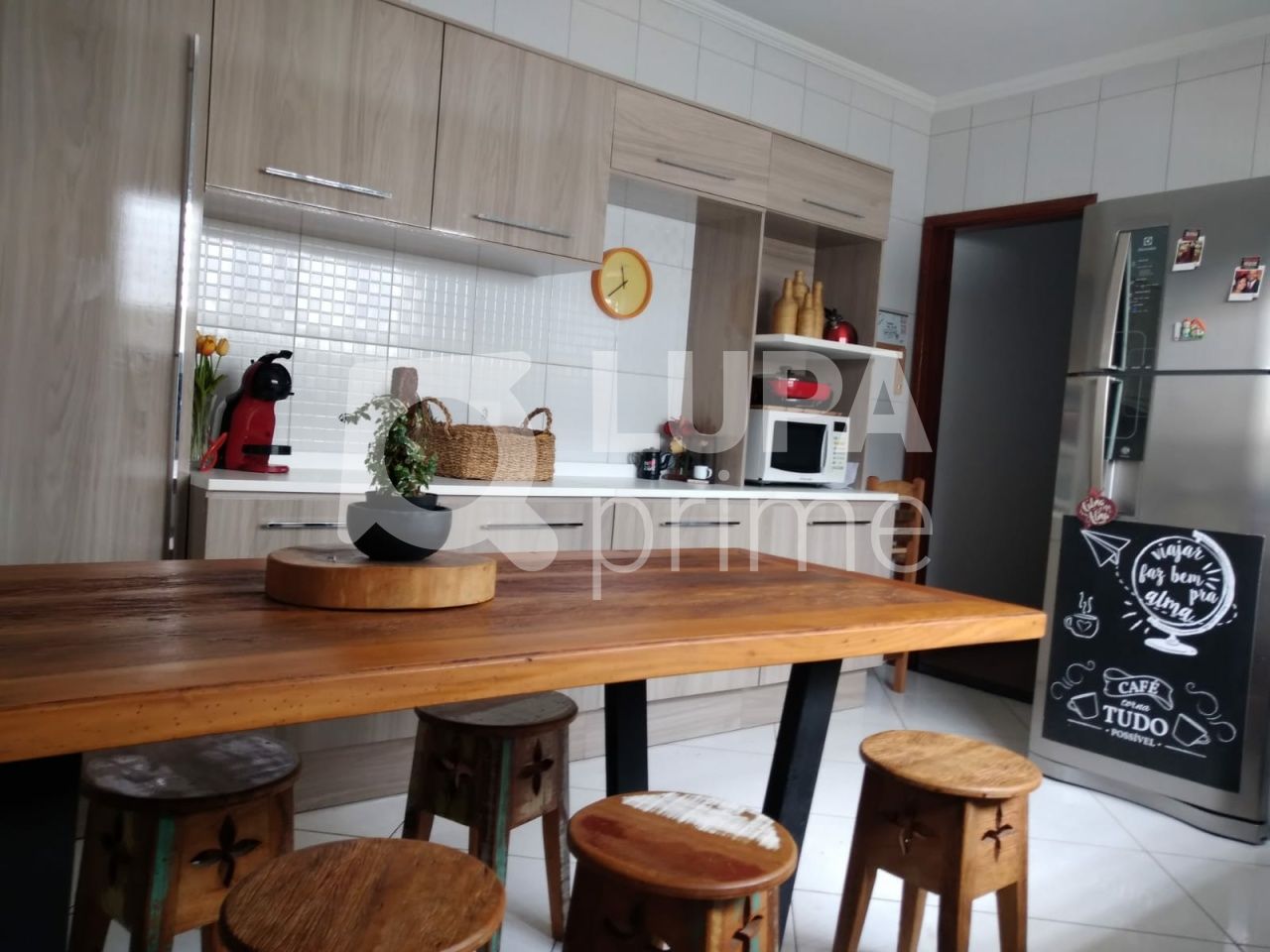 Casa à venda com 3 quartos, 130m² - Foto 8