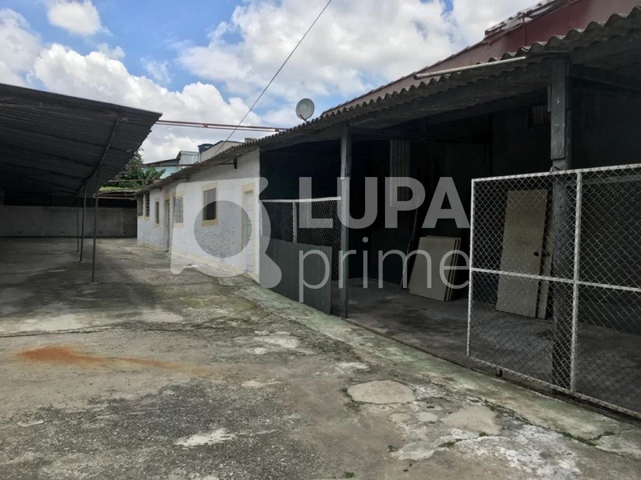 casa-comercial-locacao-sao-paulo-vila-ede-20vagas-80m2-LS30136