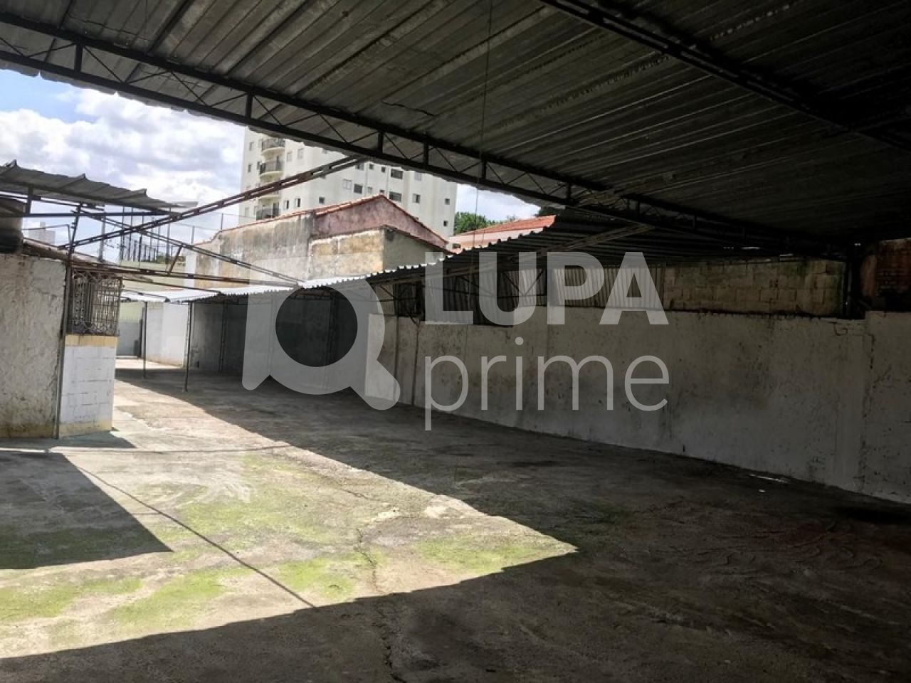 casa-comercial-locacao-sao-paulo-vila-ede-20vagas-80m2-LS30136
