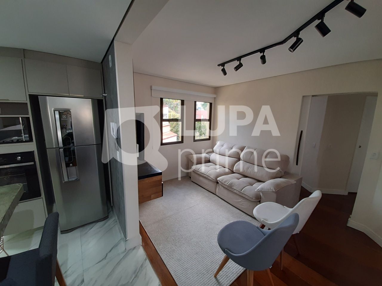 Apartamento à venda com 3 quartos, 120m² - Foto 18