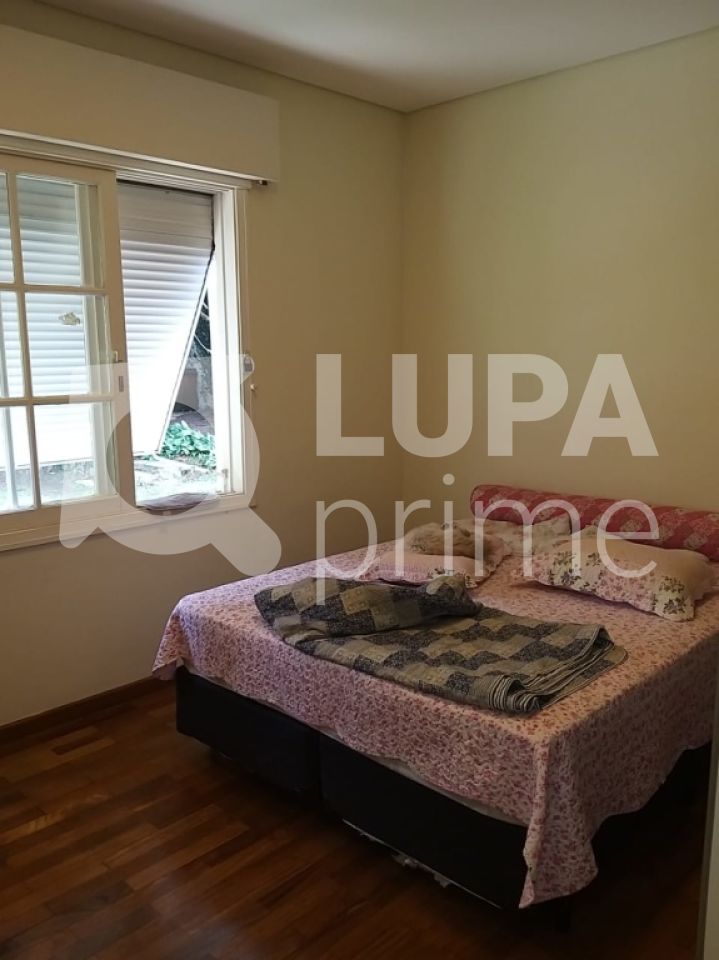 Casa à venda com 3 quartos, 434m² - Foto 12