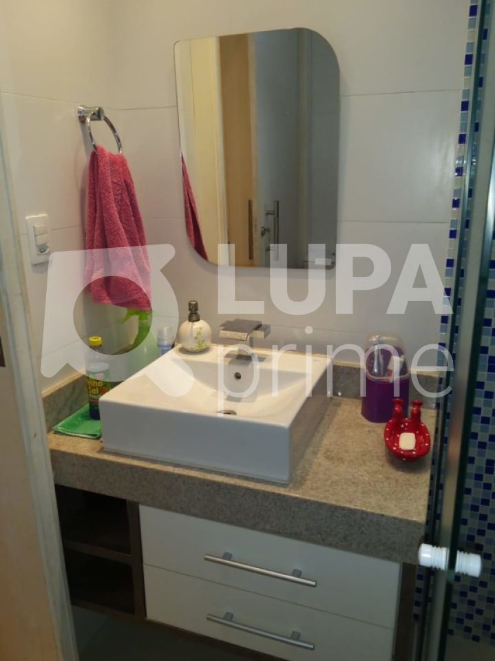 Casa à venda com 3 quartos, 434m² - Foto 15