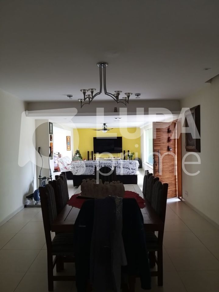 Casa à venda com 3 quartos, 434m² - Foto 5