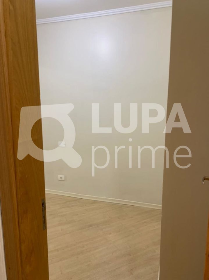 casa-terrea-venda-sao-paulo-santana-3dormitorios-3vagas-210m2-LS30503