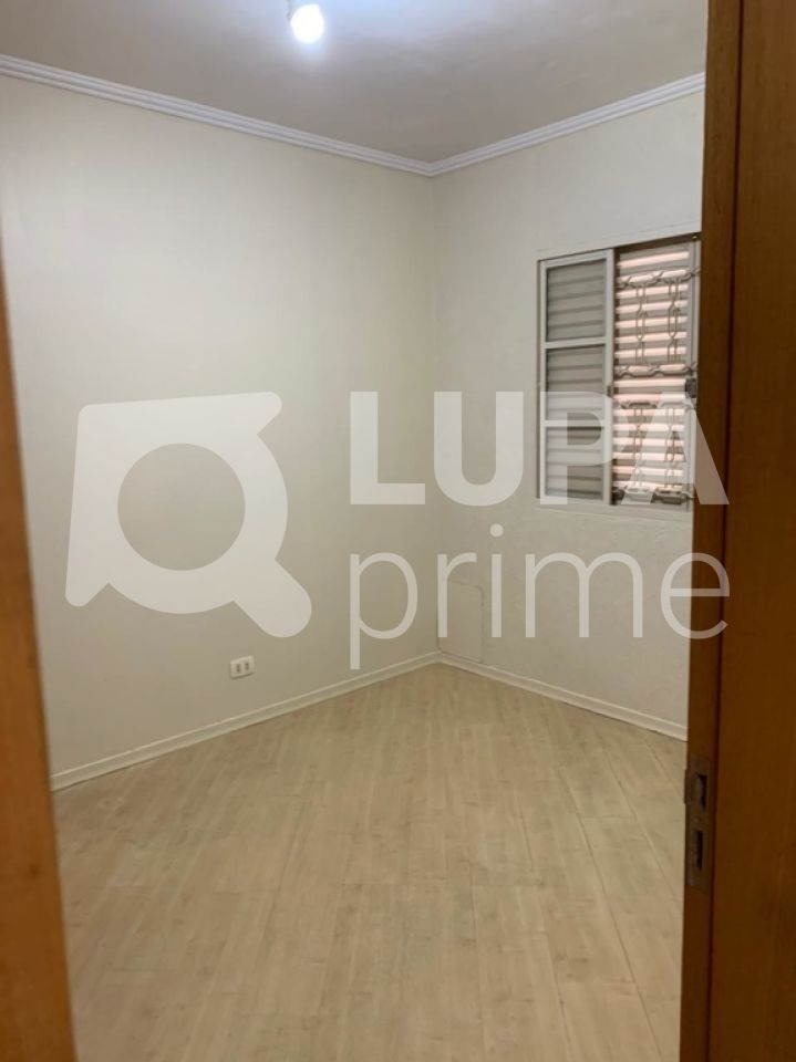 casa-terrea-venda-sao-paulo-santana-3dormitorios-3vagas-210m2-LS30503