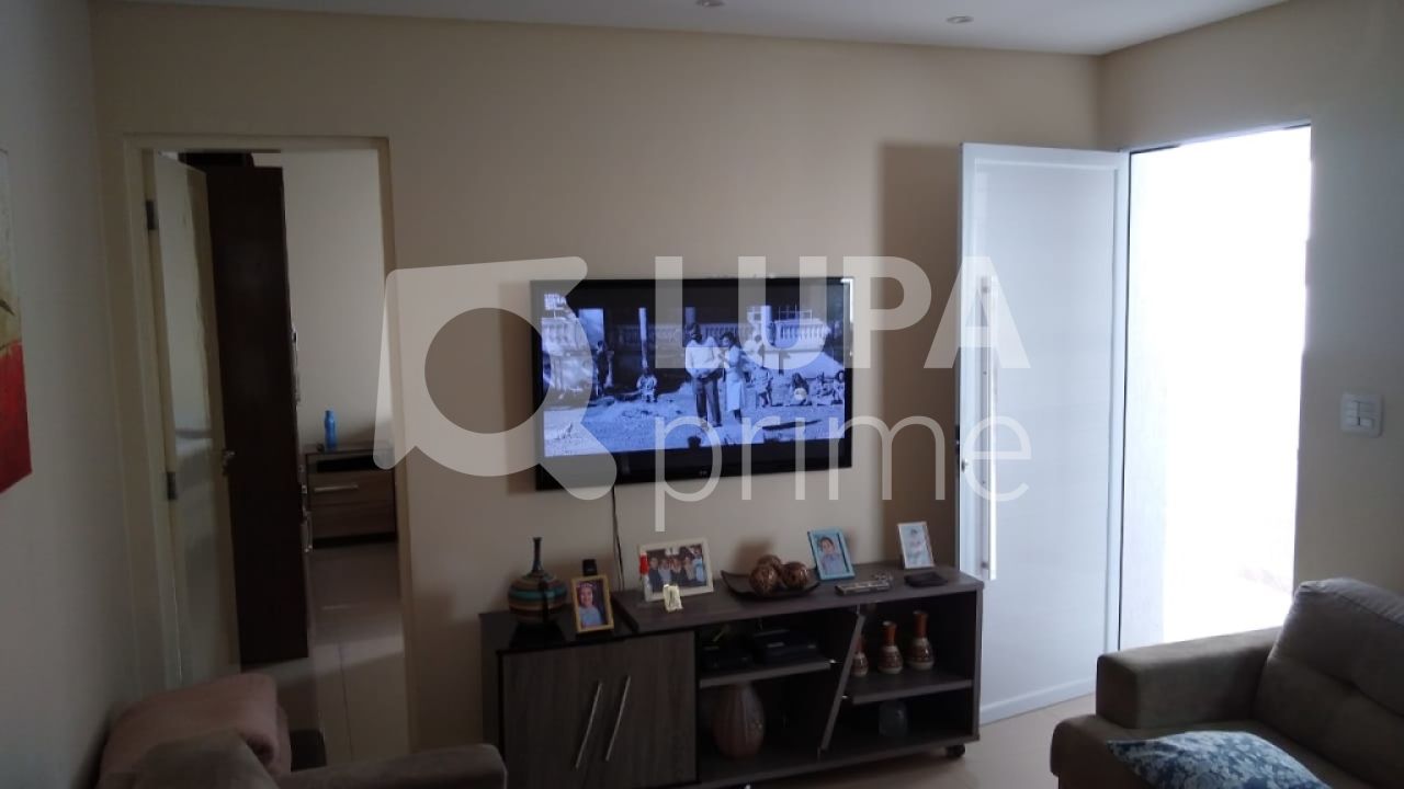 casa-terrea-venda-sao-paulo-santa-teresinha-2dormitorios-1suite-2vagas-100m2-LS30591