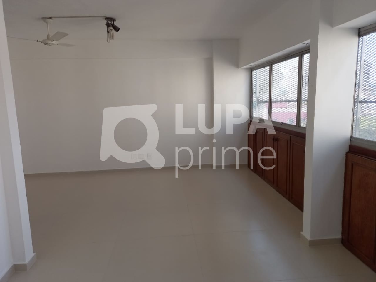 Conjunto Comercial-Sala para alugar, 190m² - Foto 19
