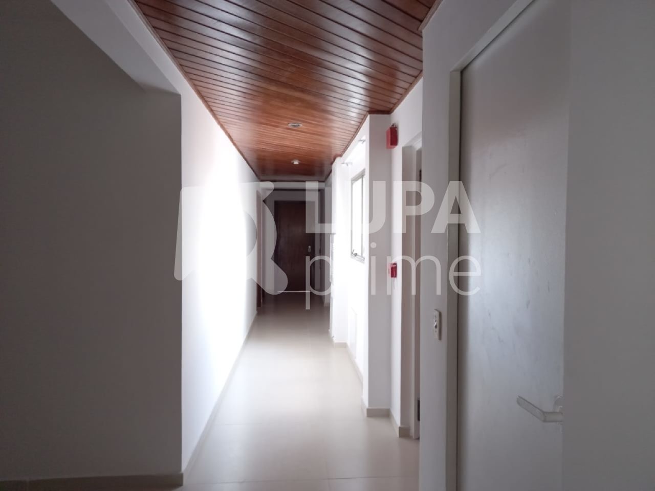Conjunto Comercial-Sala para alugar, 190m² - Foto 21