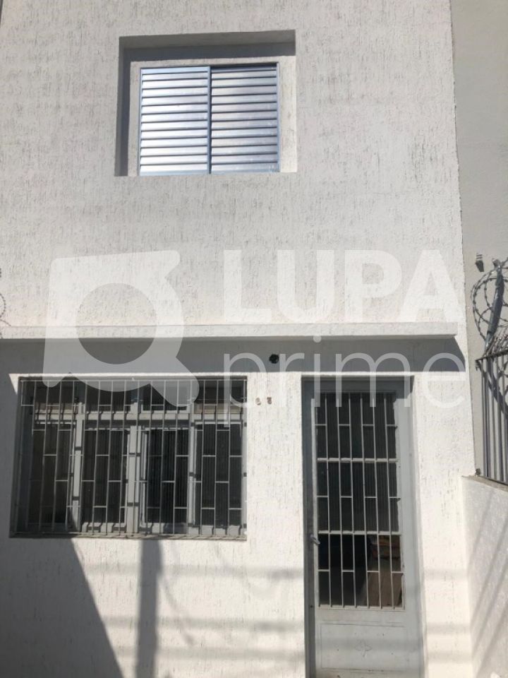 sobrado-venda-sao-paulo-santana-2dormitorios-1vaga-250m2-LS30661