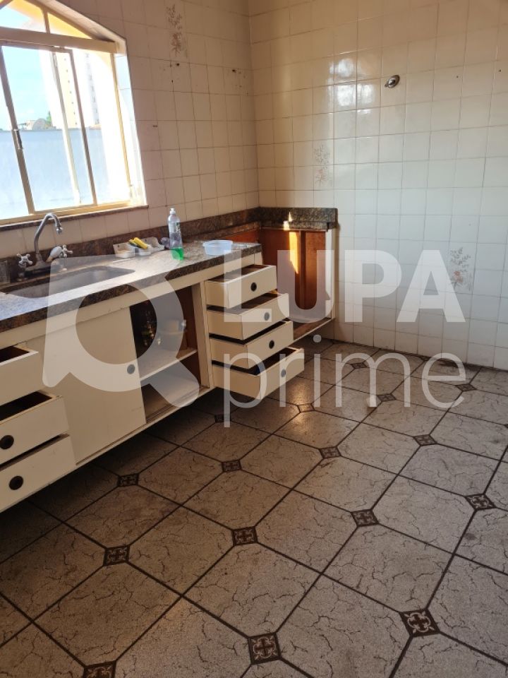 sobrado-venda-sao-paulo-agua-fria-5dormitorios-3suites-2vagas-226m2-LS30993