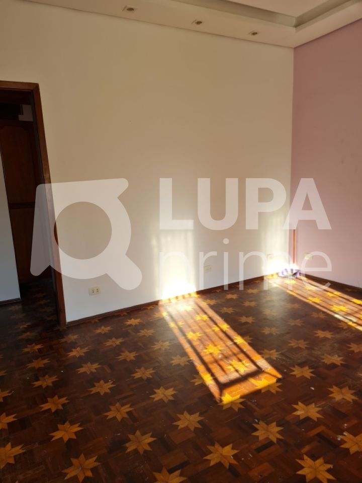 sobrado-venda-sao-paulo-agua-fria-5dormitorios-3suites-2vagas-226m2-LS30993