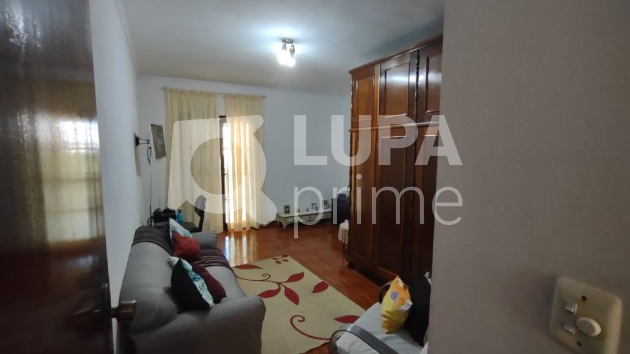 sobrado-venda-sao-paulo-parada-inglesa-3dormitorios-1suite-8vagas-220m2-LS31046