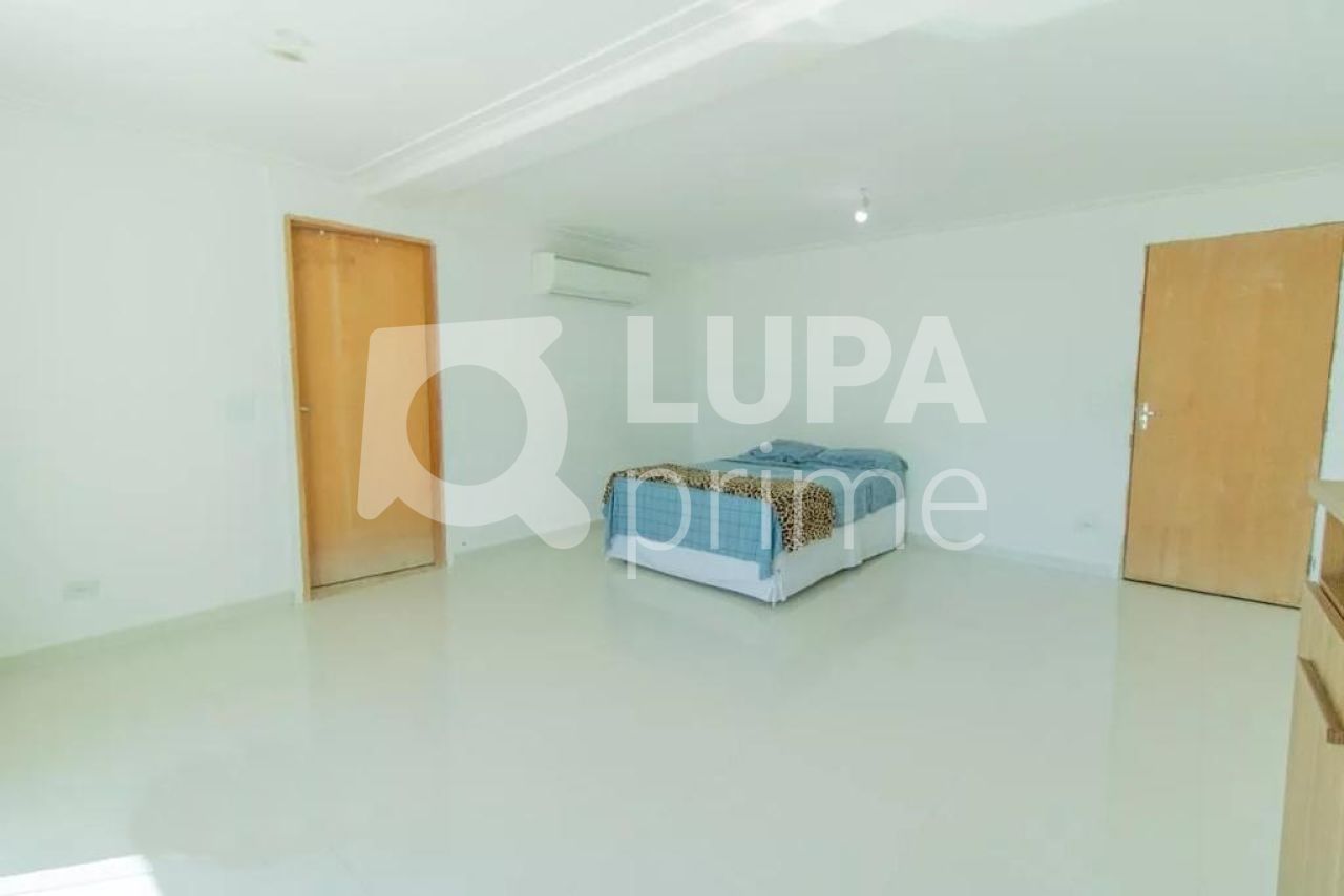 sobrado-venda-sao-paulo-vila-medeiros-3dormitorios-1suite-3vagas-180m2-LS31128