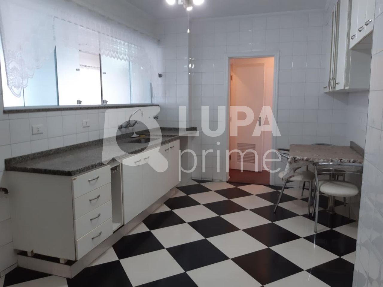 apartamento-locacao-sao-paulo-santana-3dormitorios-1suite-2vagas-211m2-LS31132