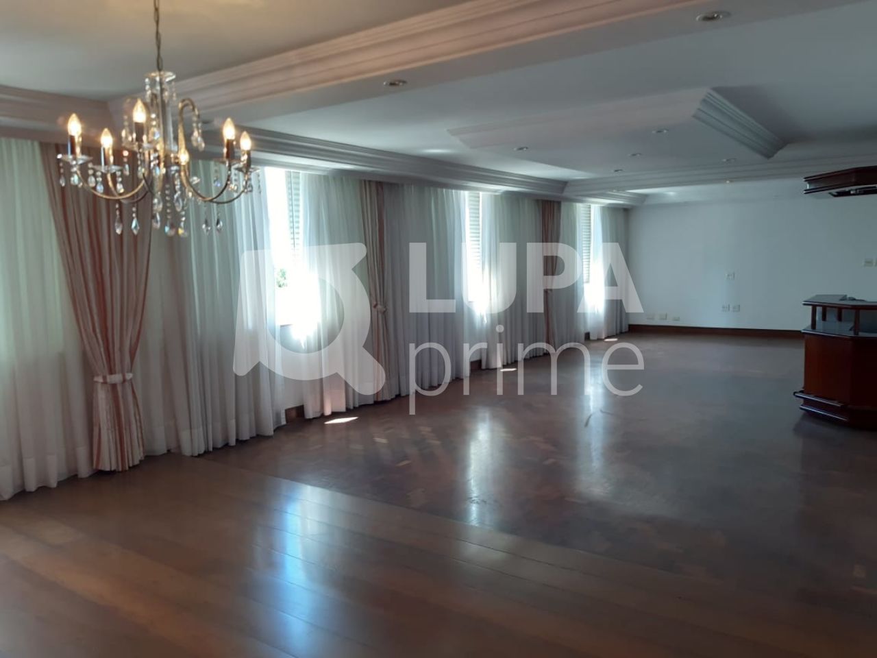 apartamento-locacao-sao-paulo-santana-3dormitorios-1suite-2vagas-211m2-LS31132