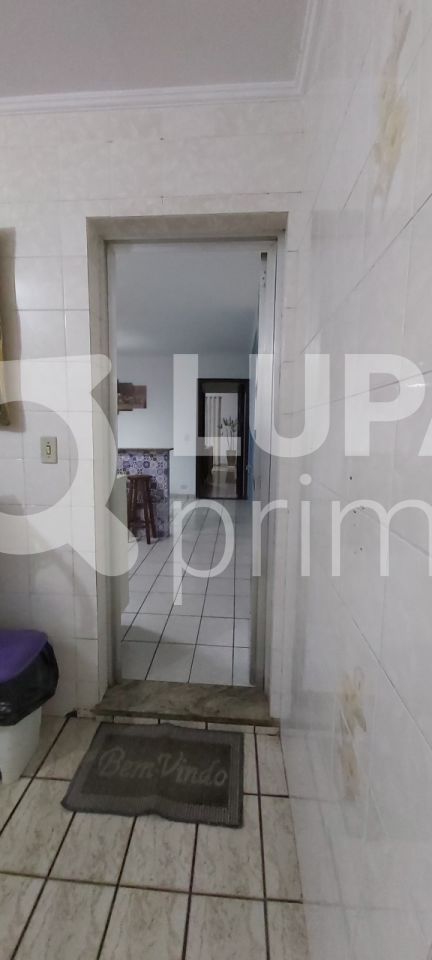 sobrado-venda-sao-paulo-vila-dorna-3dormitorios-2vagas-136m2-LS31137