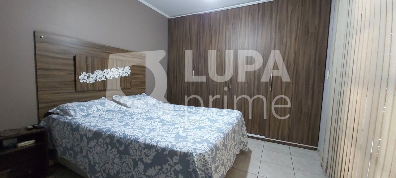 sobrado-venda-sao-paulo-vila-dorna-3dormitorios-2vagas-136m2-LS31137