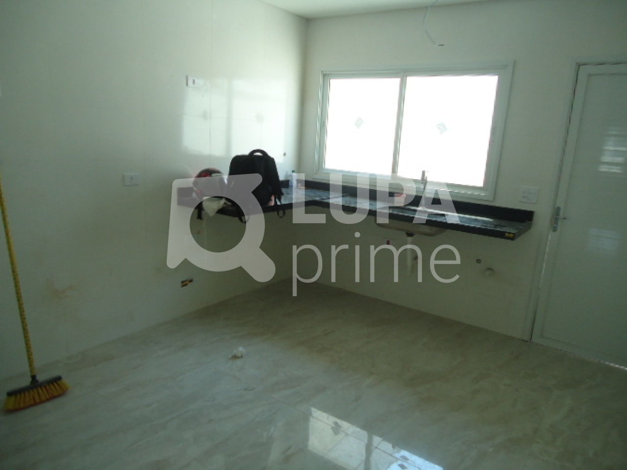 condominio-venda-sao-paulo-parque-vitoria-3dormitorios-3suites-3vagas-150m2-LS31140