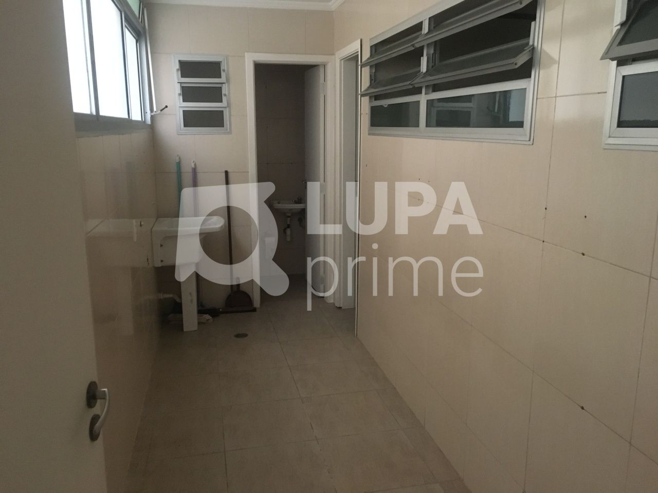 apartamento-venda-sao-paulo-higienopolis-3dormitorios-1suite-1vaga-160m2-LS31177