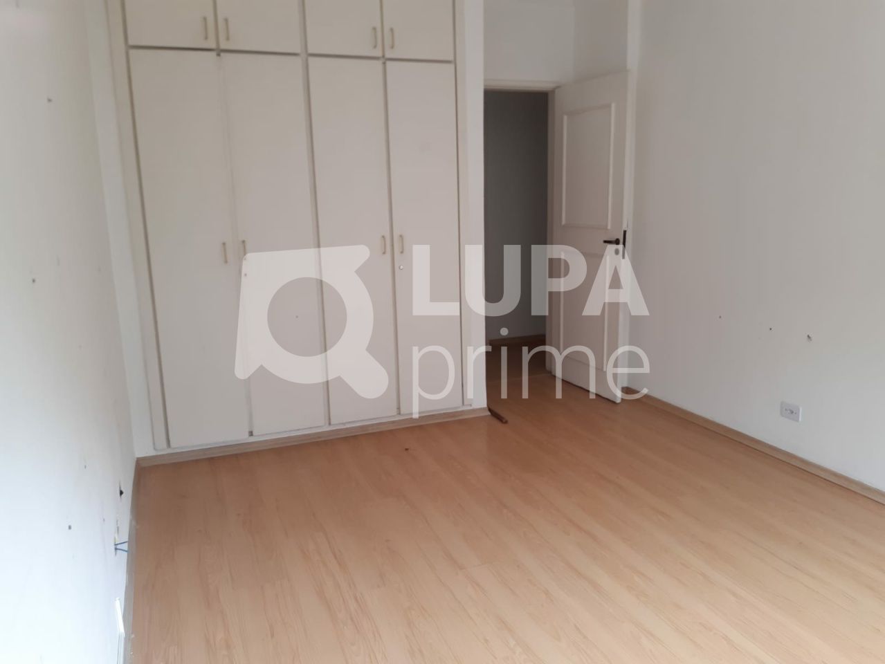 apartamento-venda-sao-paulo-higienopolis-3dormitorios-1suite-1vaga-160m2-LS31177