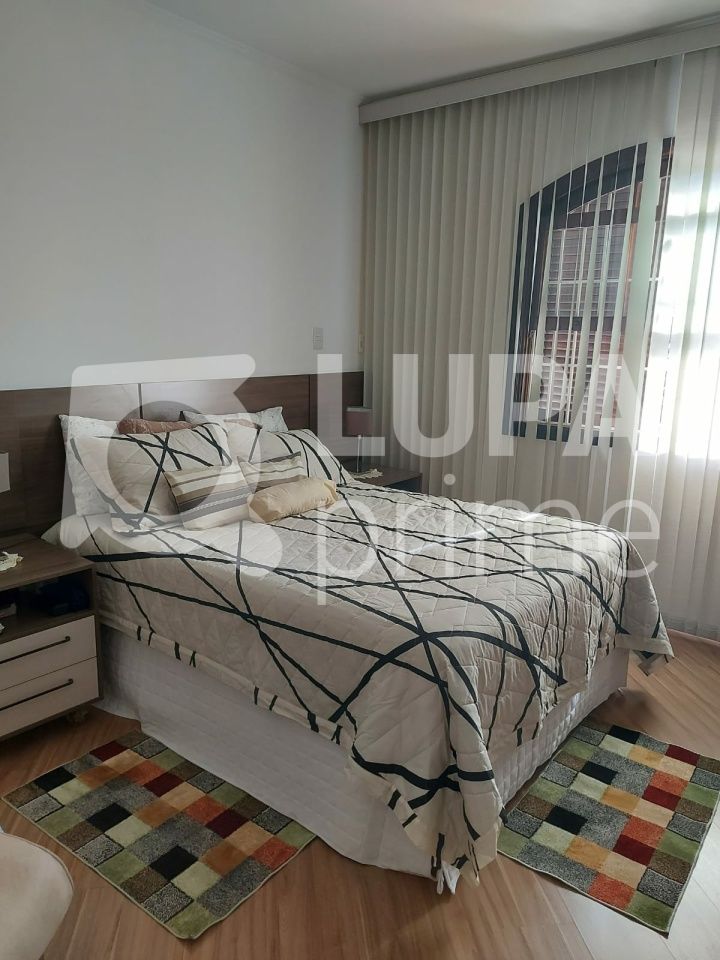 sobrado-venda-sao-paulo-parada-inglesa-3dormitorios-2suites-4vagas-130m2-LS31361