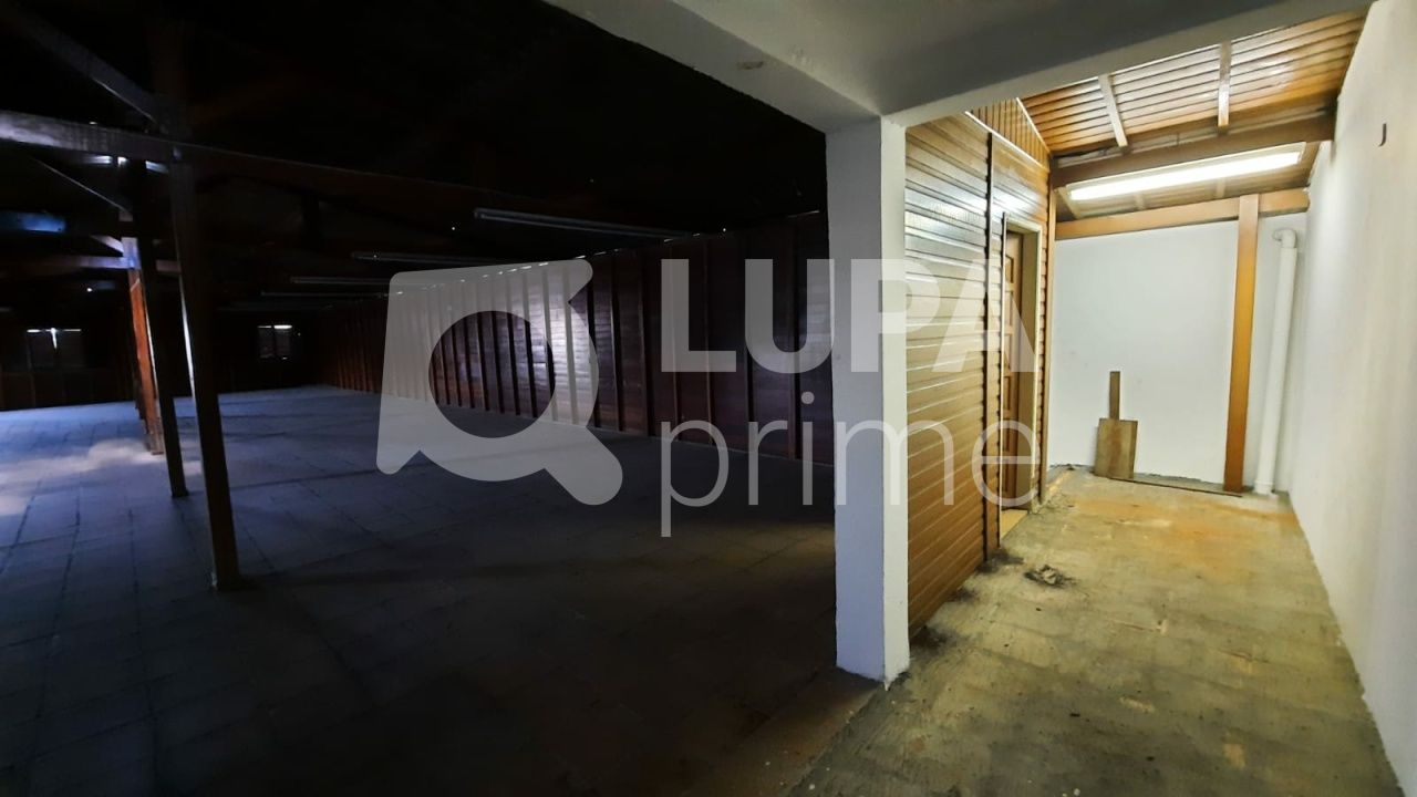 Loja-Salão, 300 m² - Foto 13
