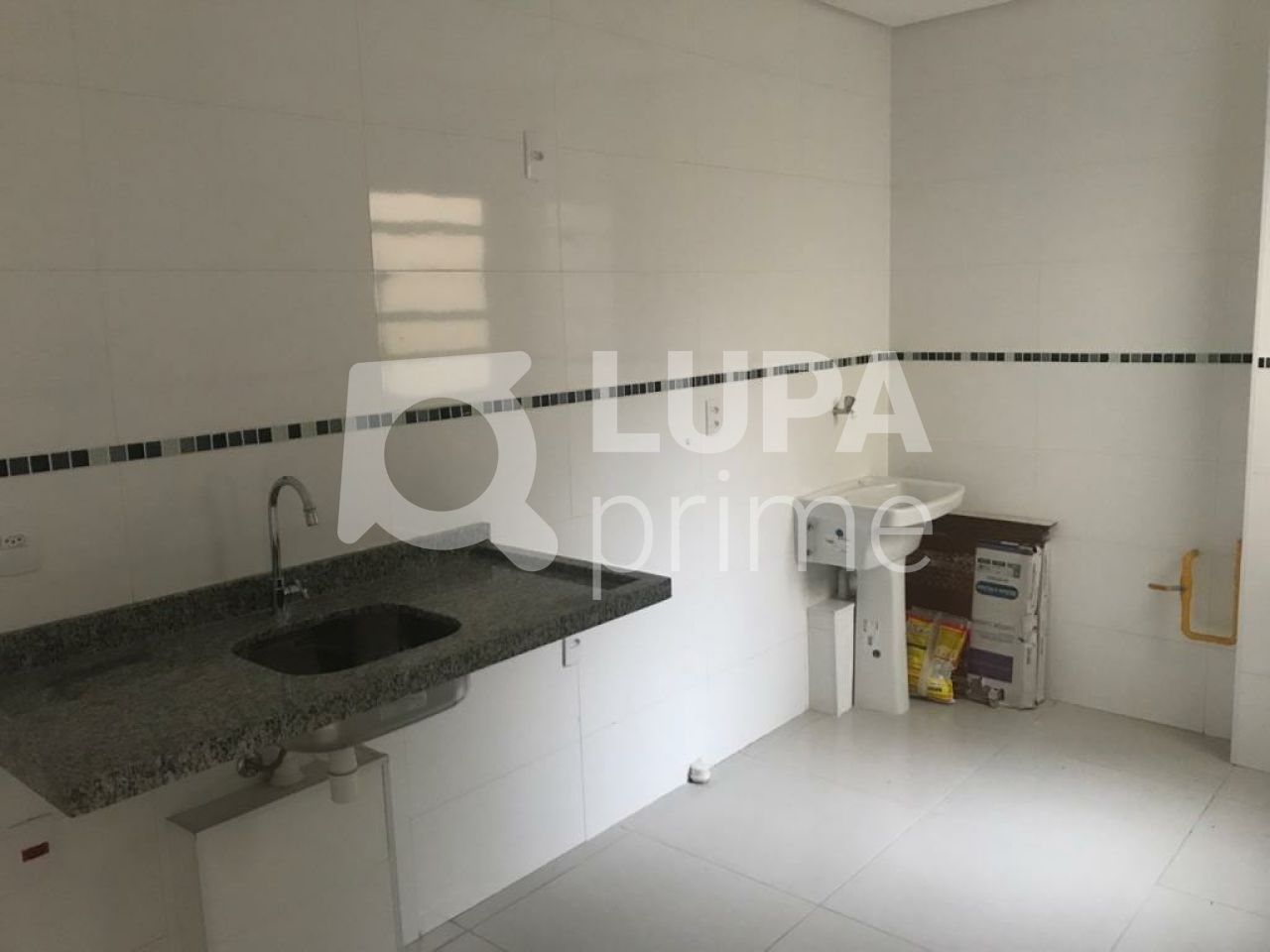 condominio-venda-sao-paulo-vila-nilo-2dormitorios-2suites-1vaga-81m2-LS31451