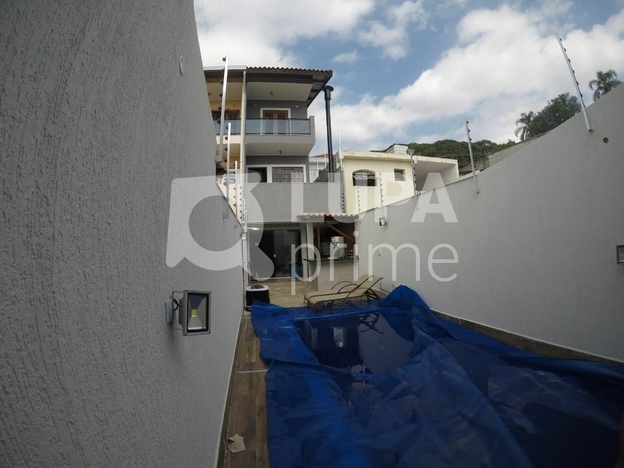 sobrado-venda-sao-paulo-horto-florestal-3dormitorios-3suites-6vagas-210m2-LS31495