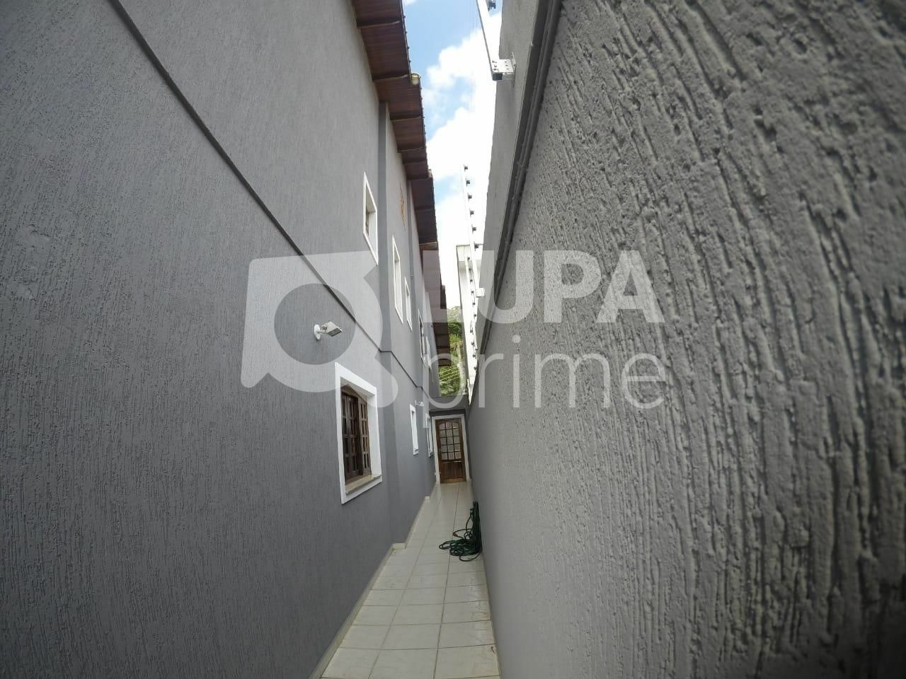 sobrado-venda-sao-paulo-horto-florestal-3dormitorios-3suites-6vagas-210m2-LS31495