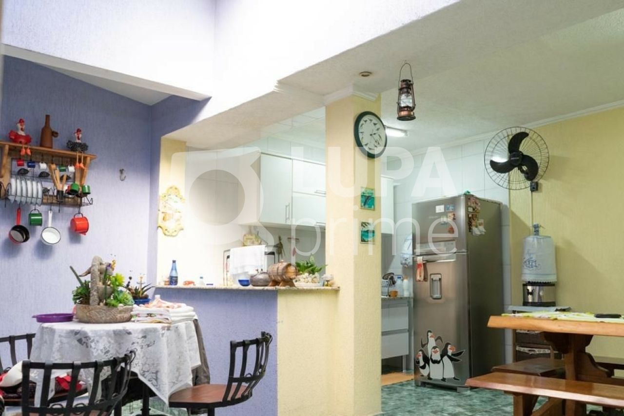 sobrado-venda-sao-paulo-vila-guilherme-3dormitorios-3suites-2vagas-149m2-LS31527