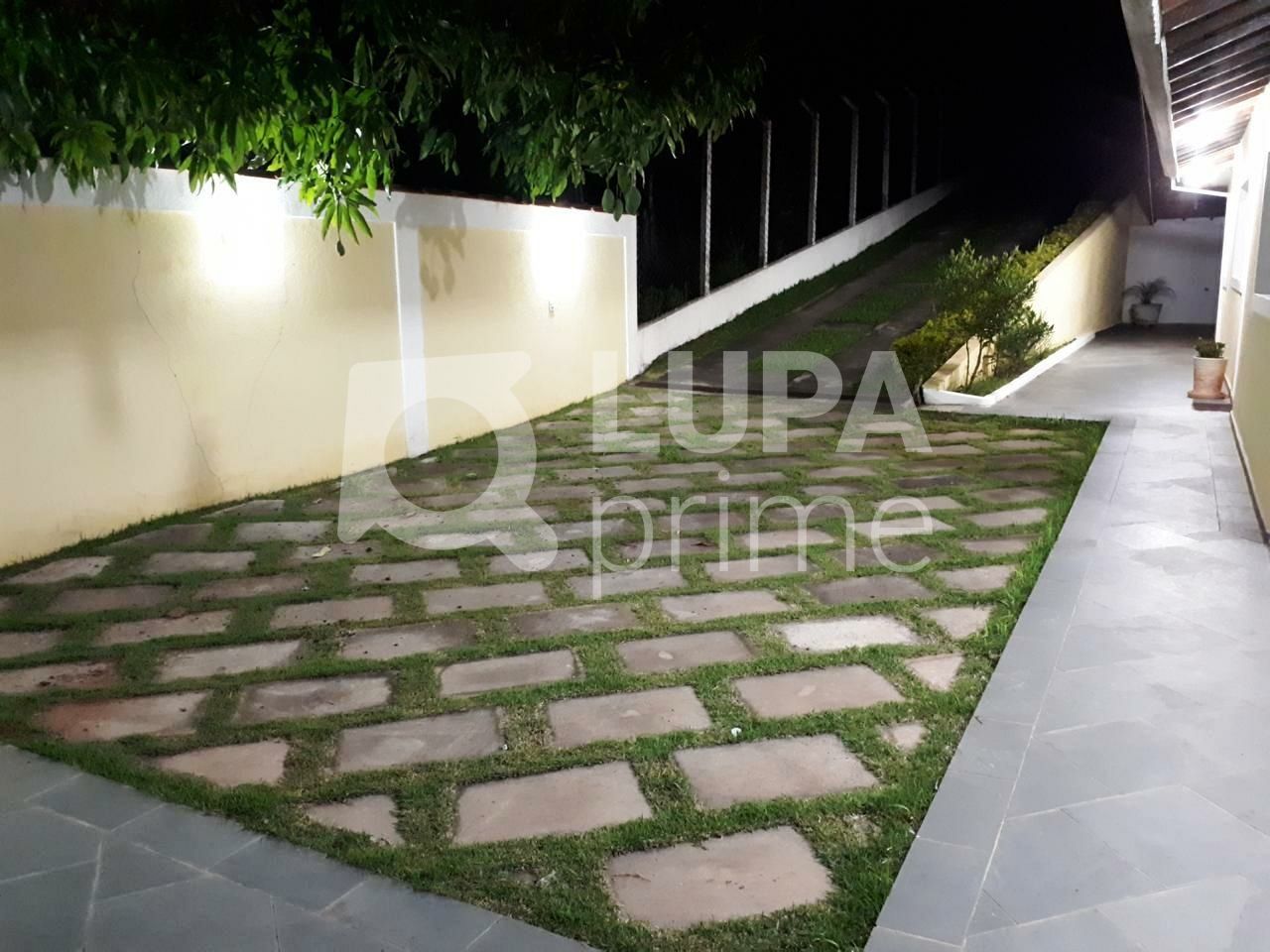 Chácara, 5 quartos, 1125 m² - Foto 2